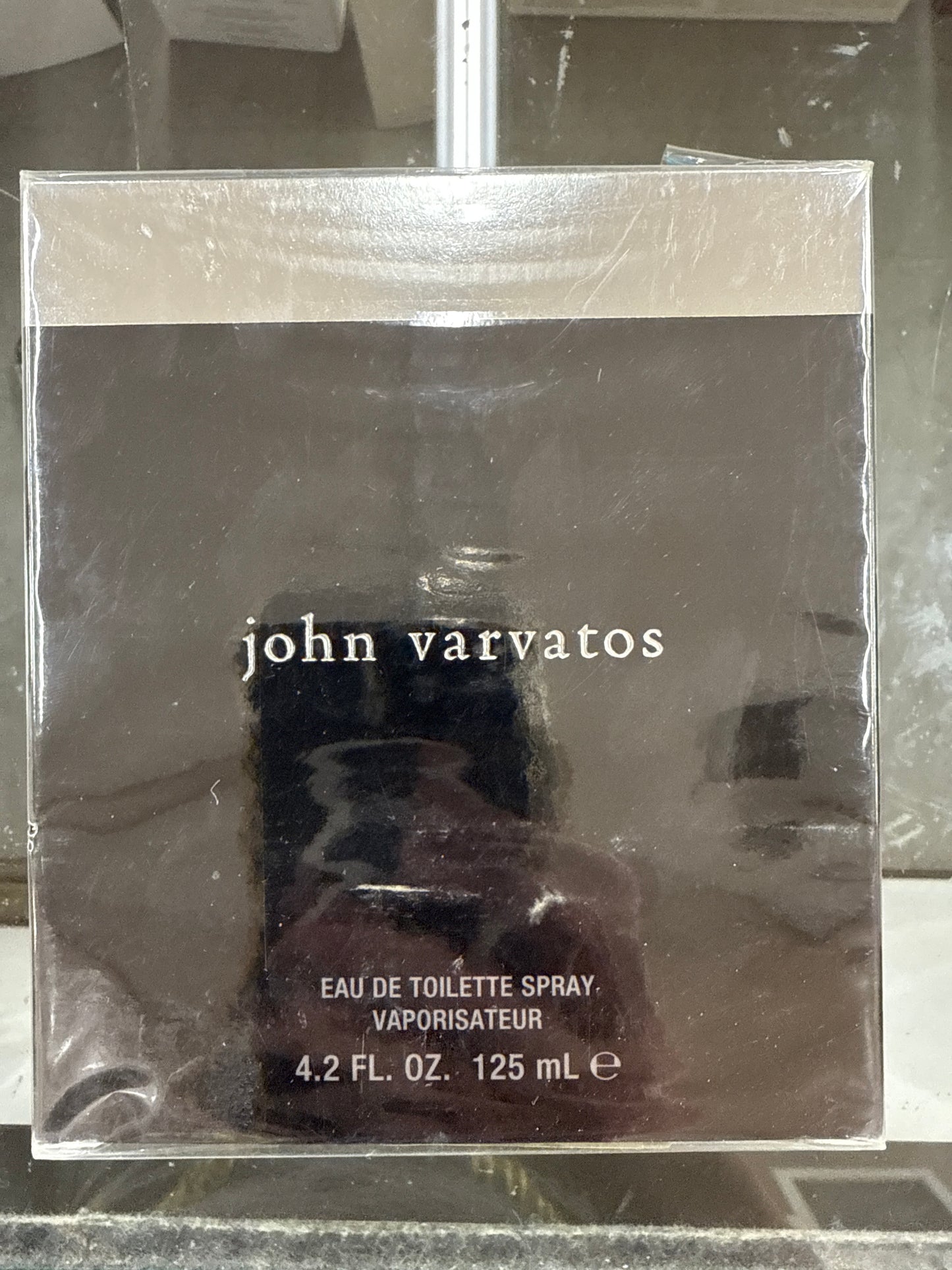 JOHN VARVATOS M 4.2