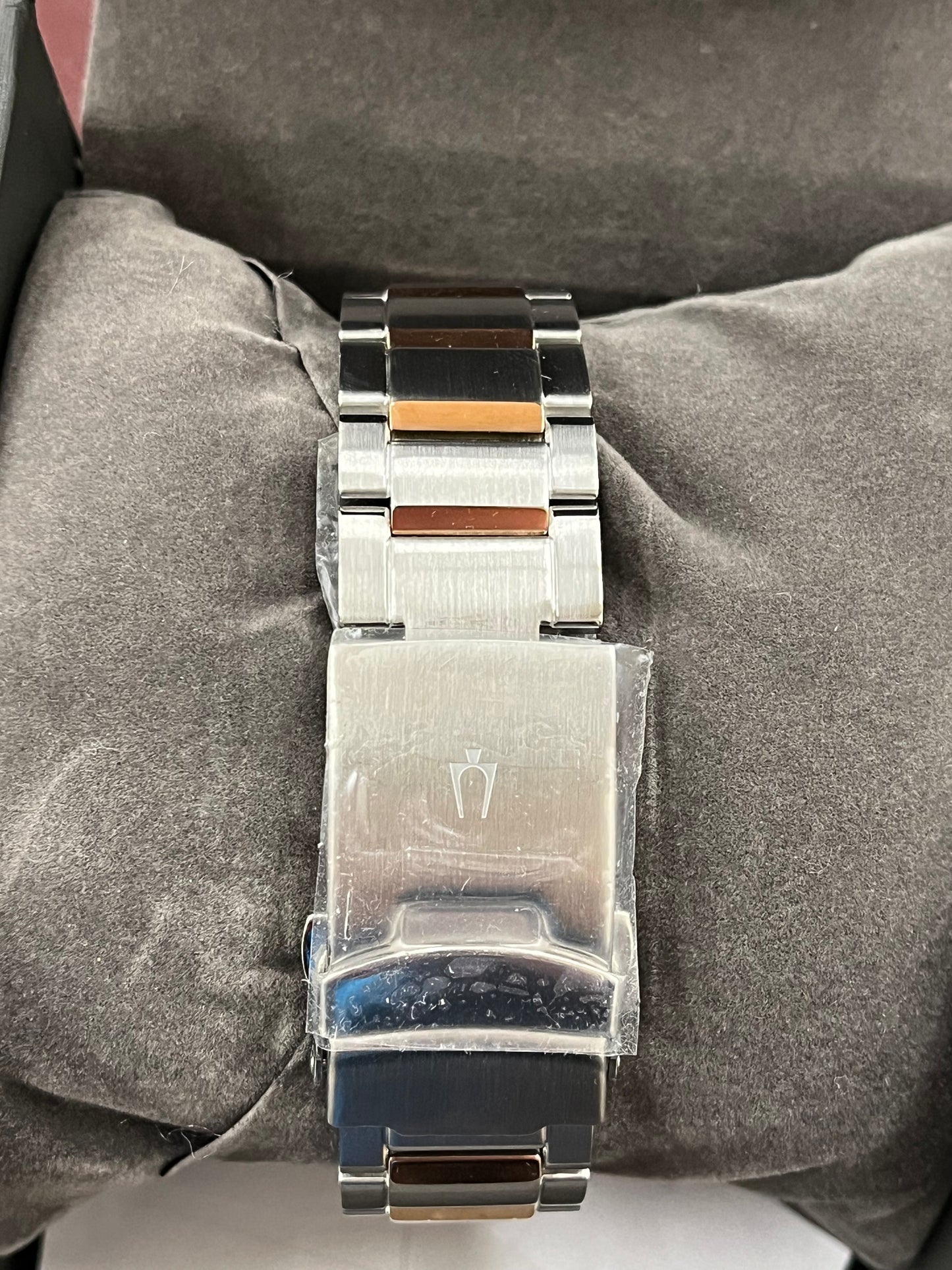B34) Bulova Performance Marine Star Mens Watch Stainless Steel 98B301