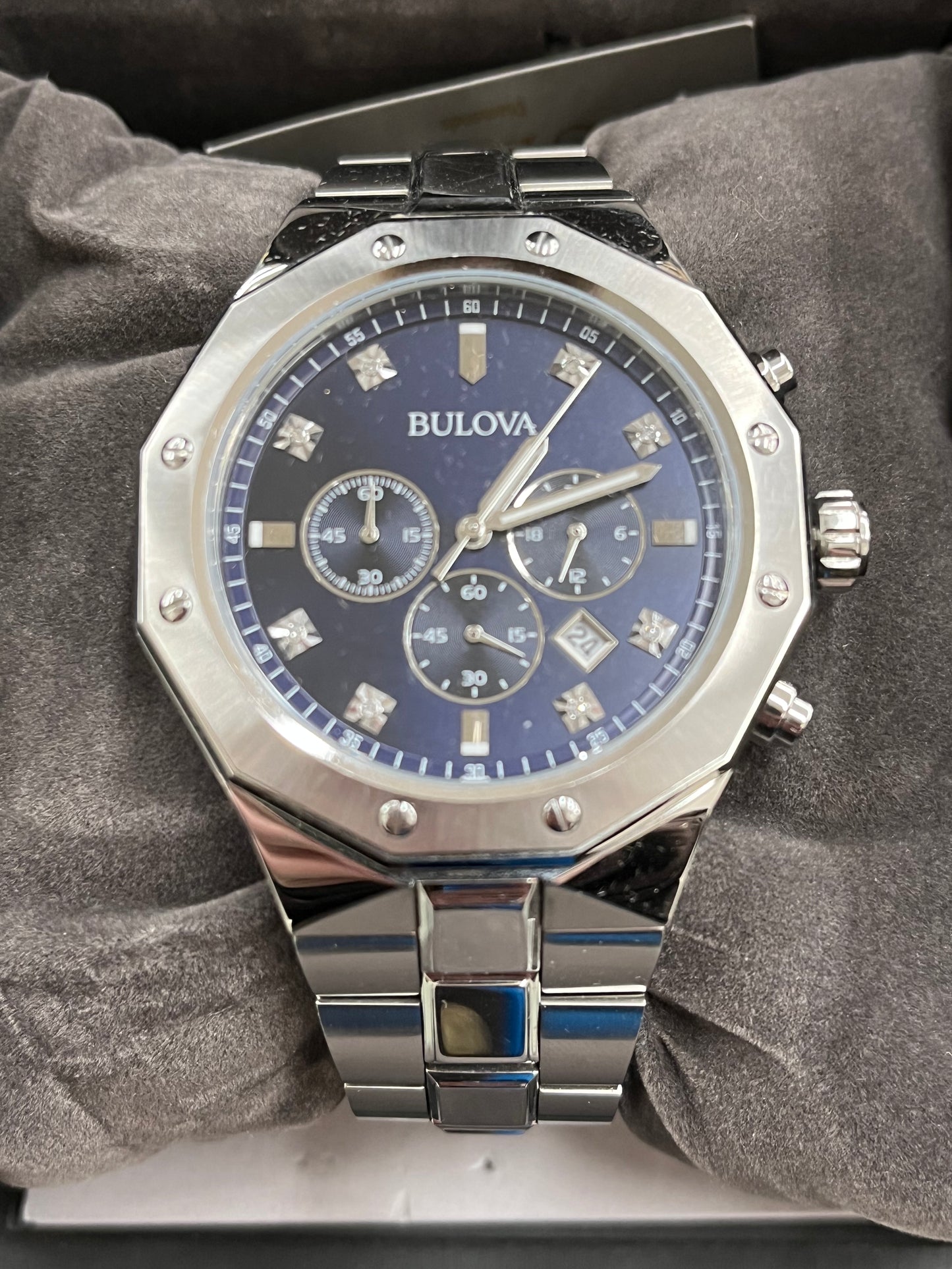 B22) Bulova Men's Classic Diamond 6-Hand Chronograph Quartz Watch, Calendar Date, Luminous Markers, 100M Water Resistant, 44mm