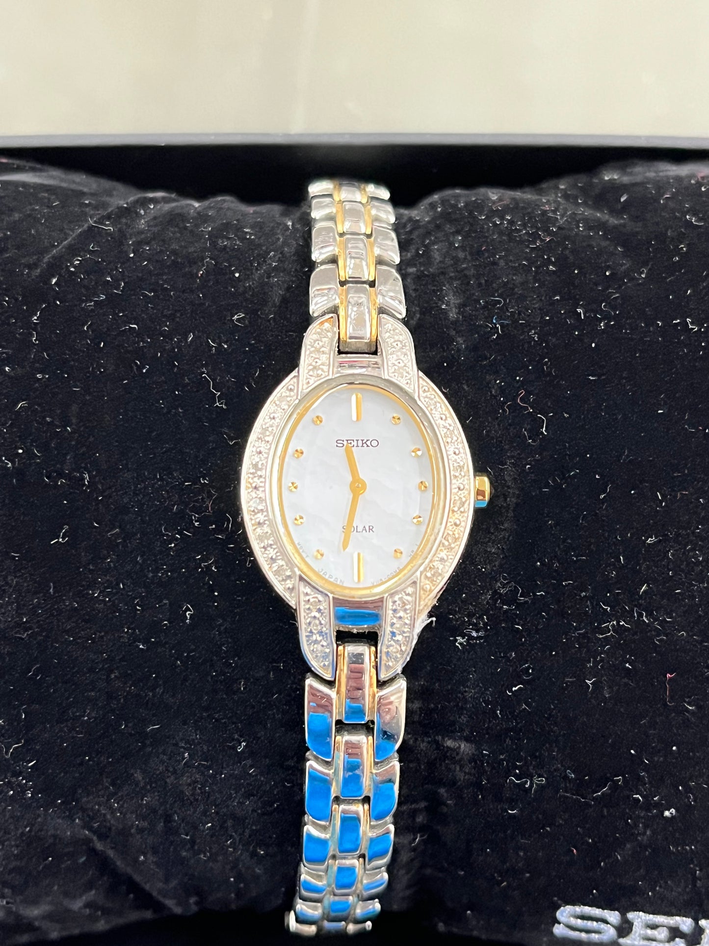 Seiko Women's SUP325 'TRESSIA' Quartz Stainless Steel Casual Watch