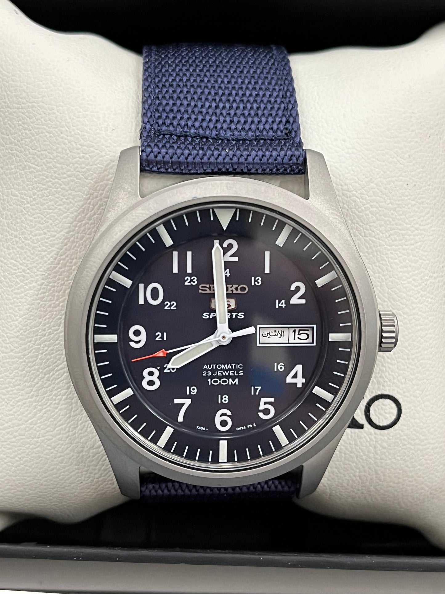 SEIKO Men's Analogue Automatic Watch with Textile Strap SNZG11K1