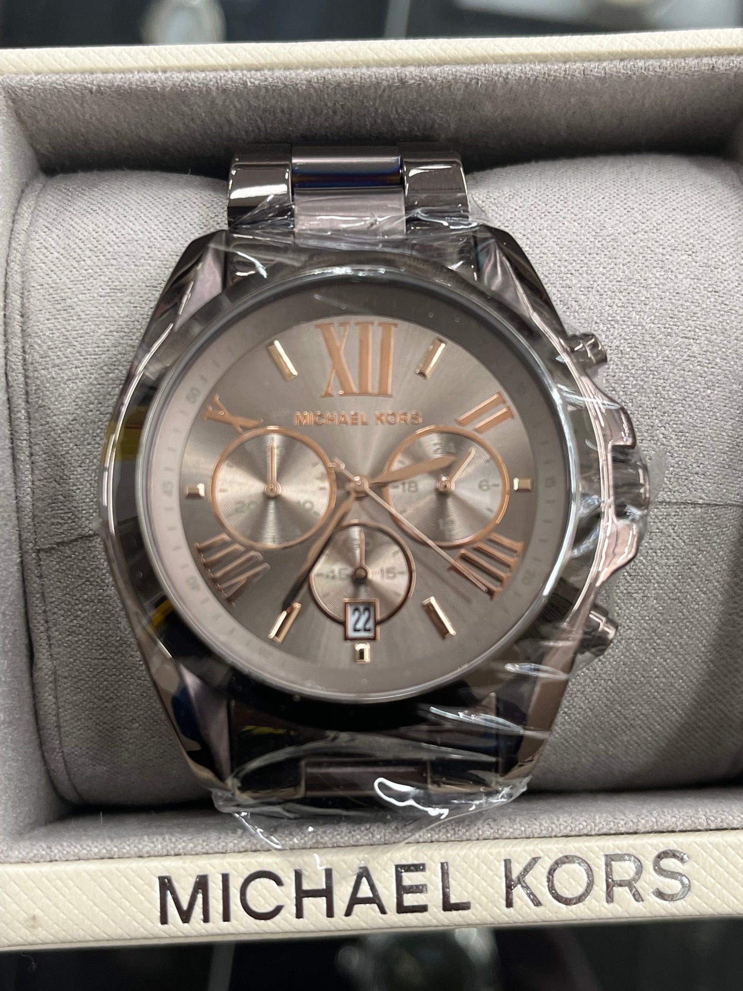 Mk5) Michael Kors Bradshaw Women's Watch, Stainless Steel Chronograph Watch for Women with Steel