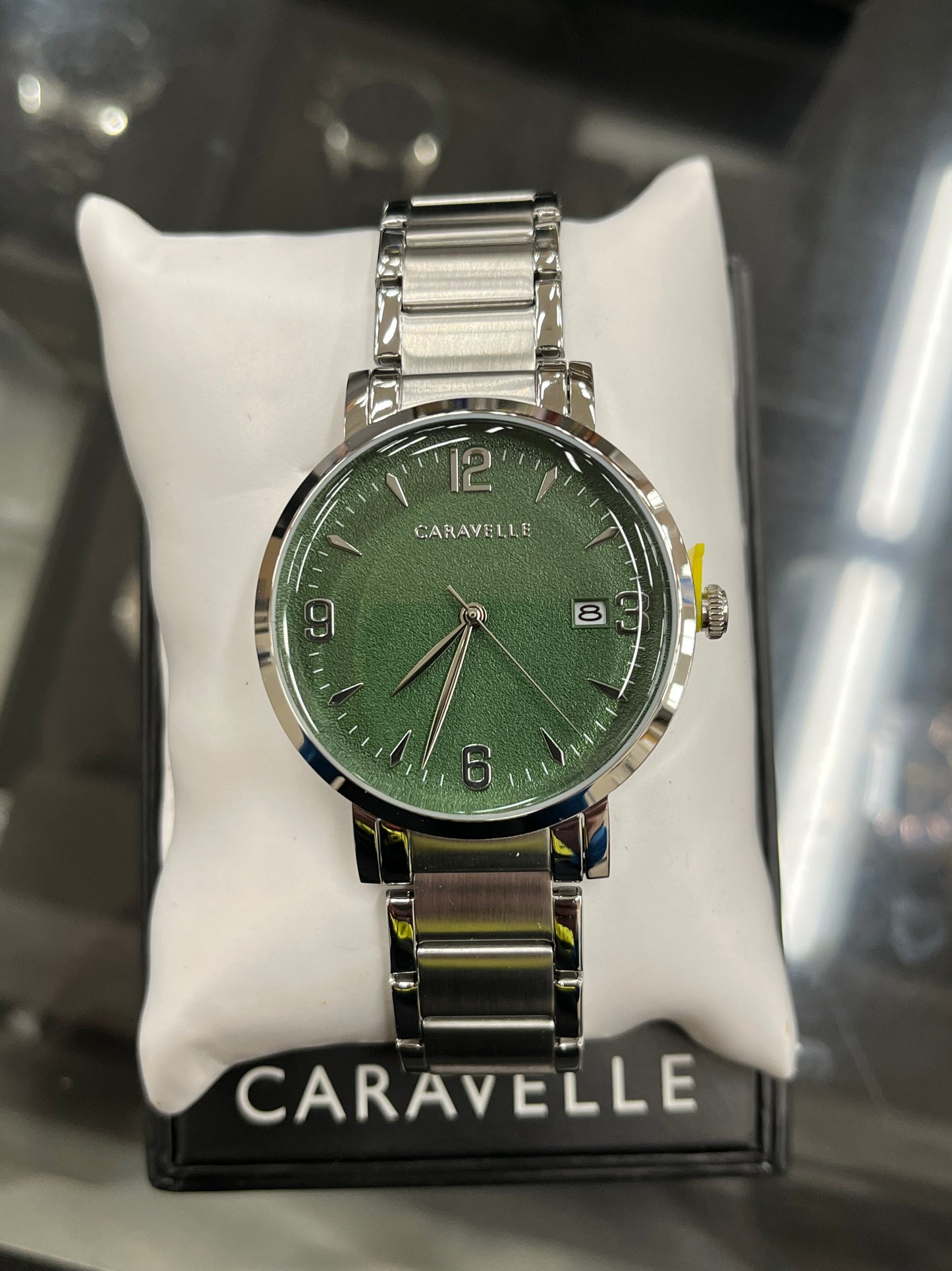 B40) Caravelle by Bulova Men's Stainless Steel Watch 43A155