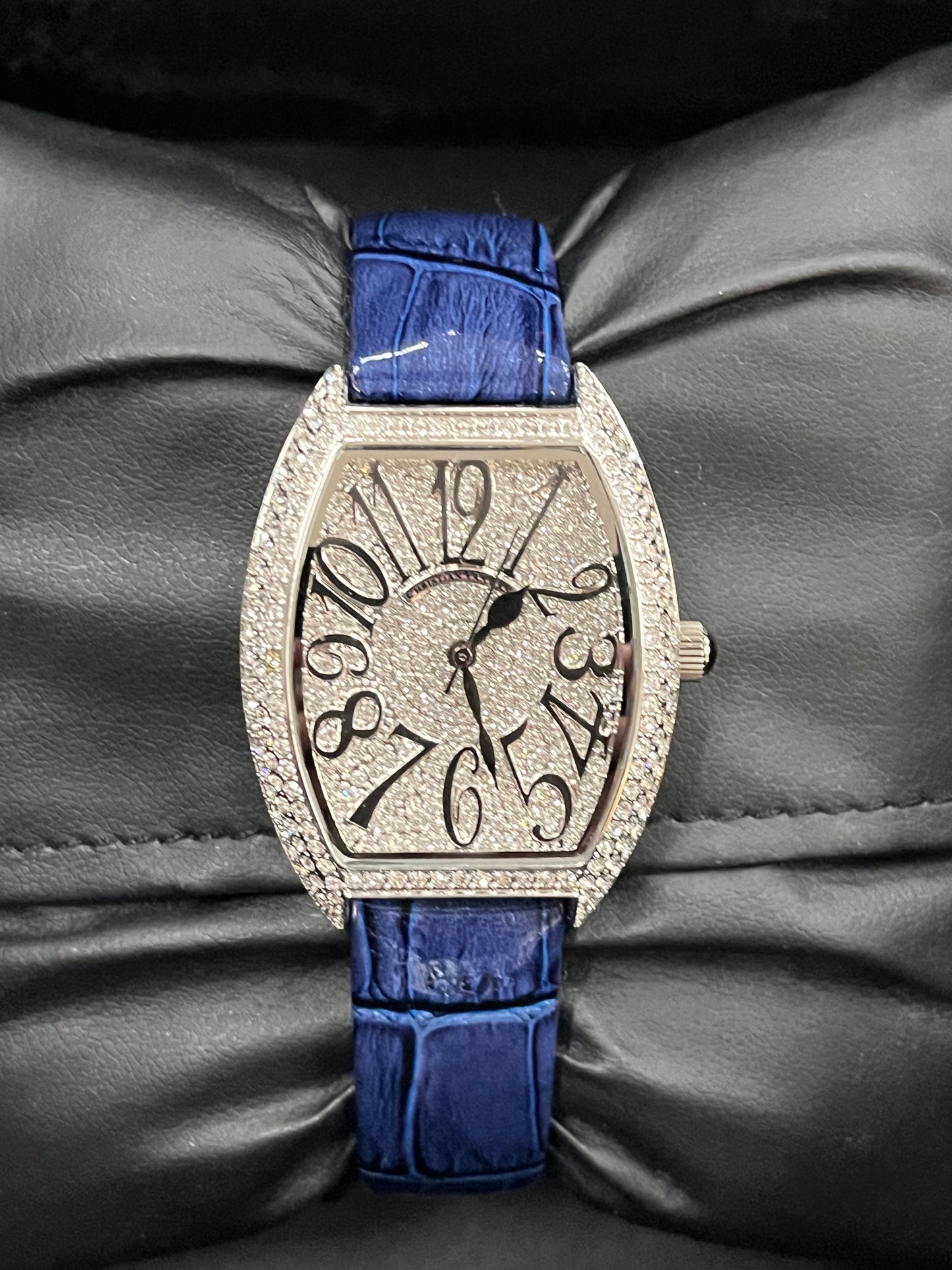 Women's CV4821 Elegant Analog Display Quartz Blue Watch
