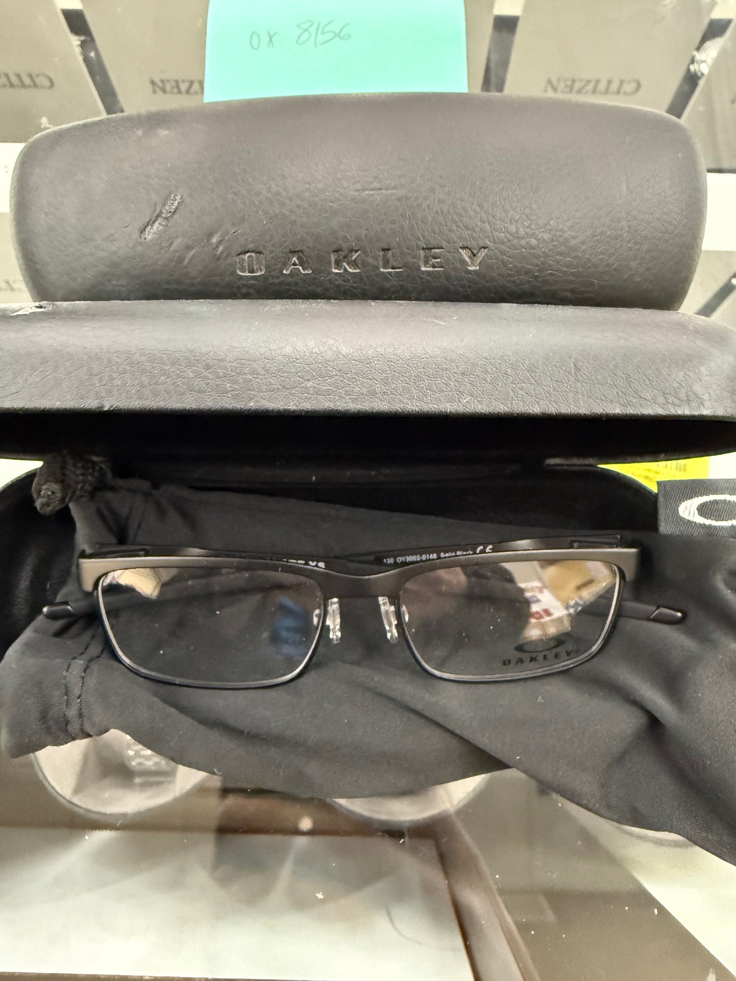 Oakley oy3002 steel plate xs
