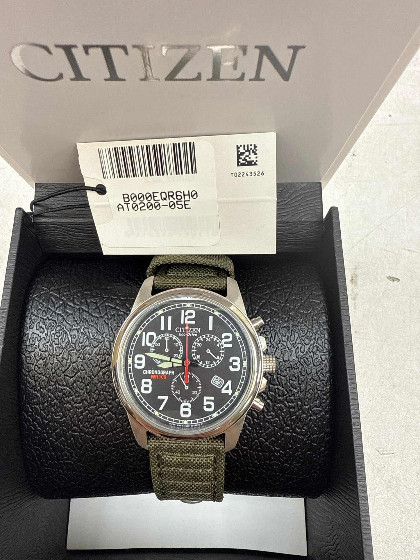 C105) Citizen Eco-Drive Chronograph Black Dial Men's Watch
Item No. AT0200-05E