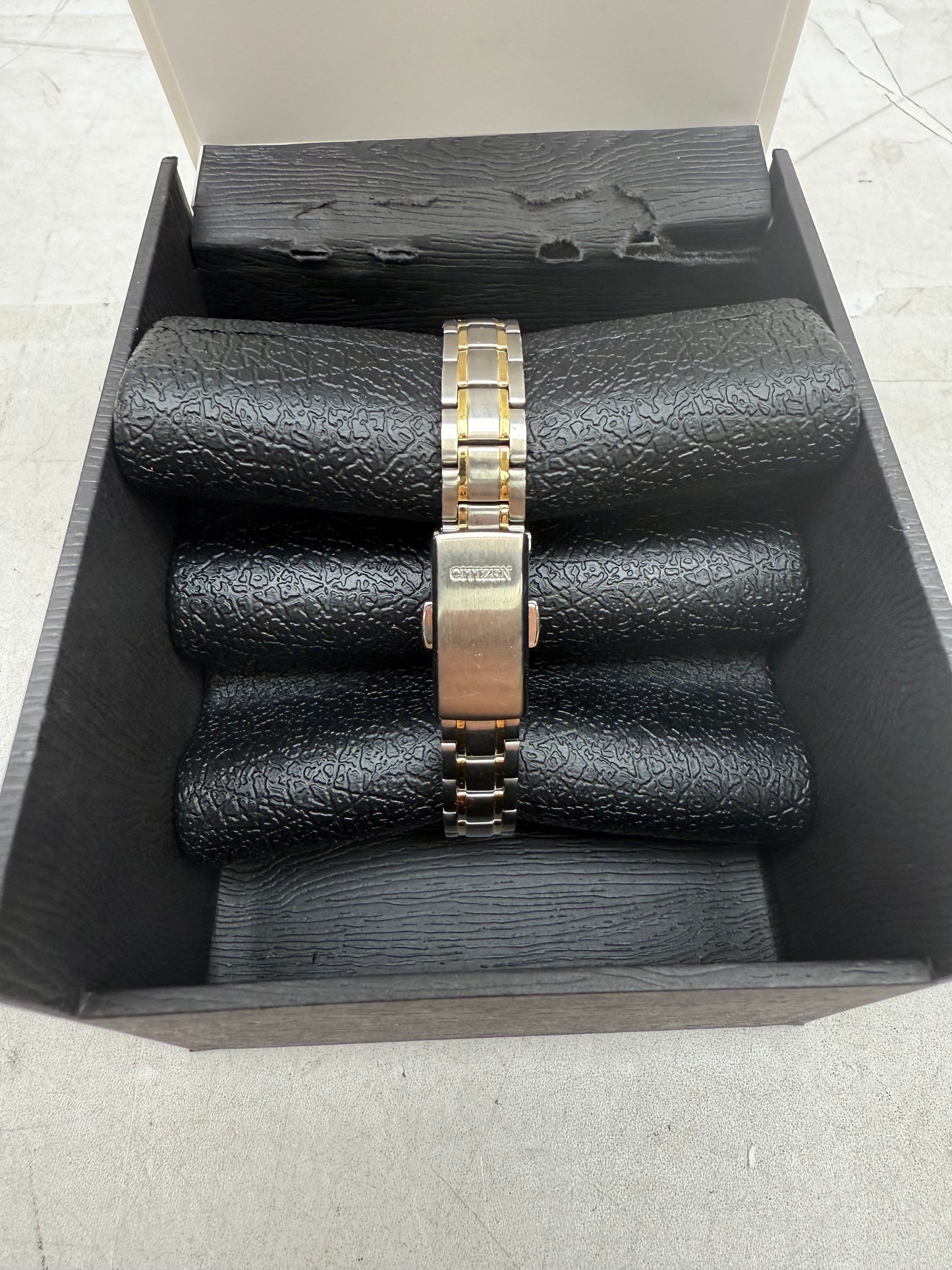 C109) Citizen Ladies two tone watch