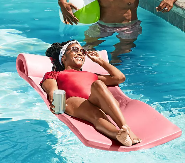 Deluxe Pool Float Lounge – Sheboygan Discount Warehouse
