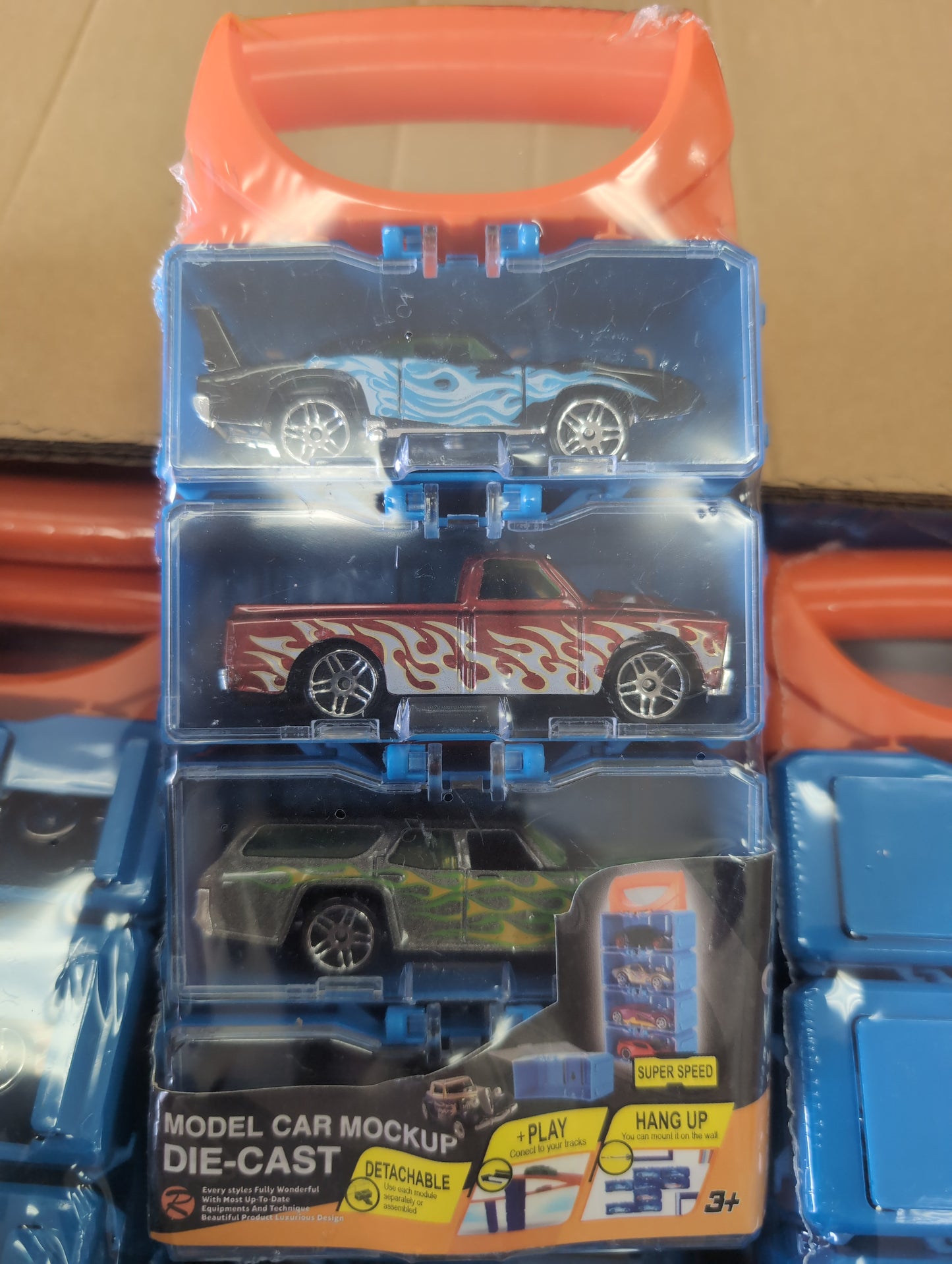 4 Alloy Friction Cars with Case