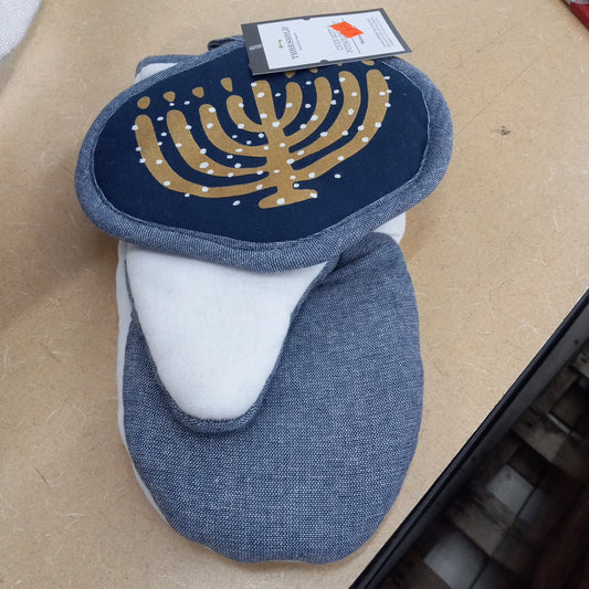 Hanukkah oven mitt and pot holder set