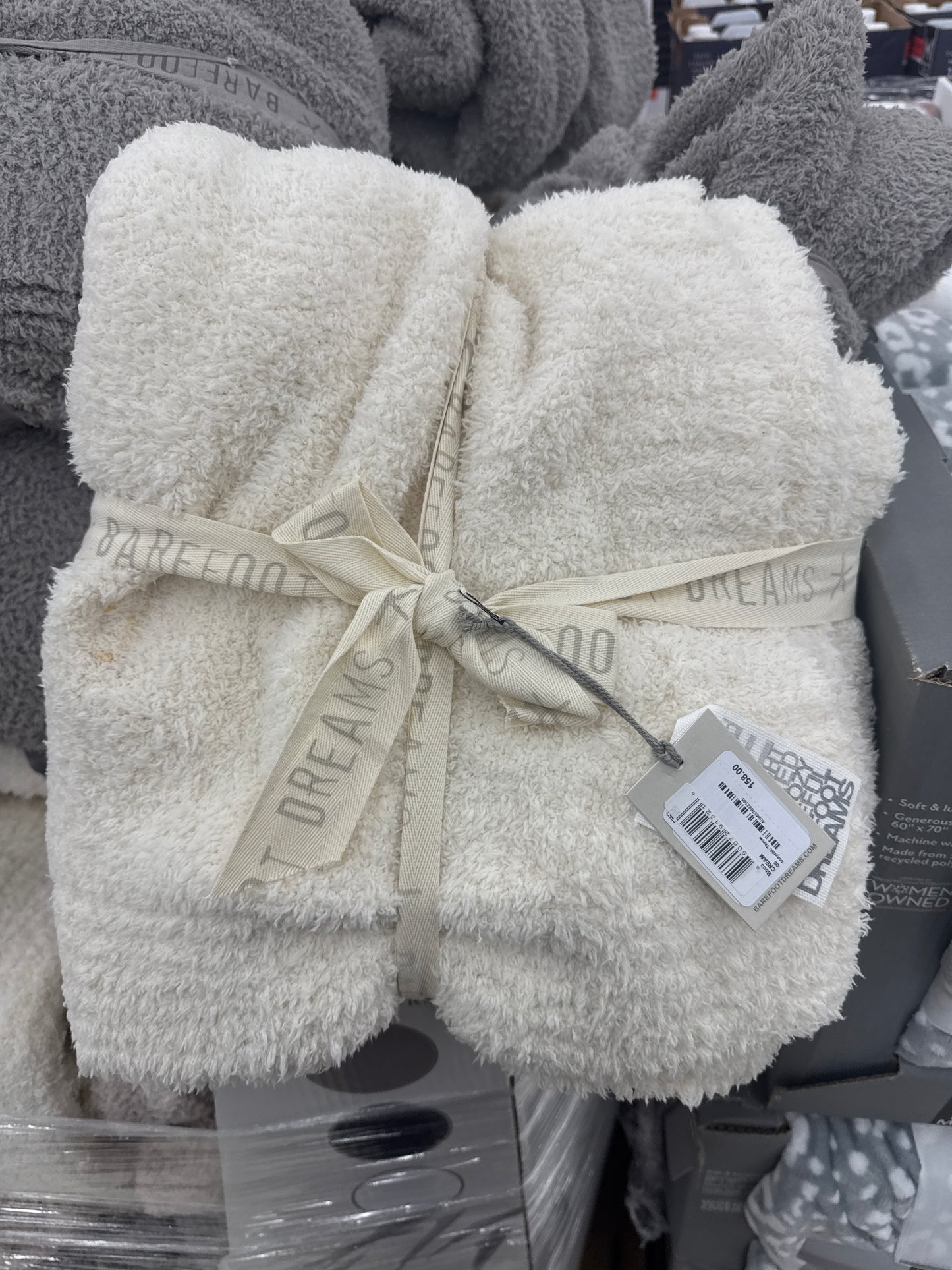 BFD THROW white