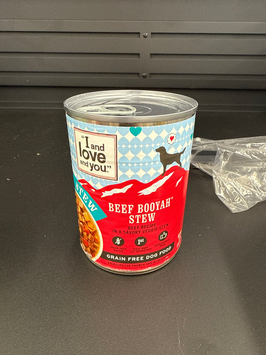 Wet dog food beef stew