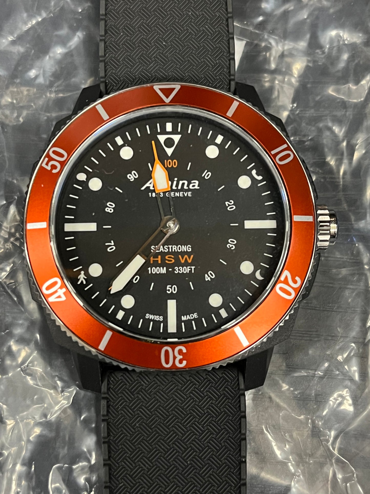 Alpina Men's AL-282LBO4V6 Horological Smart Watch Analog Display Quartz Black Watch