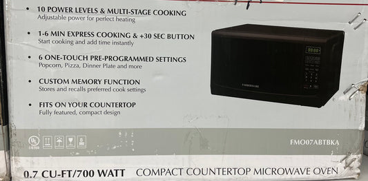 0.7 cu ft microwave