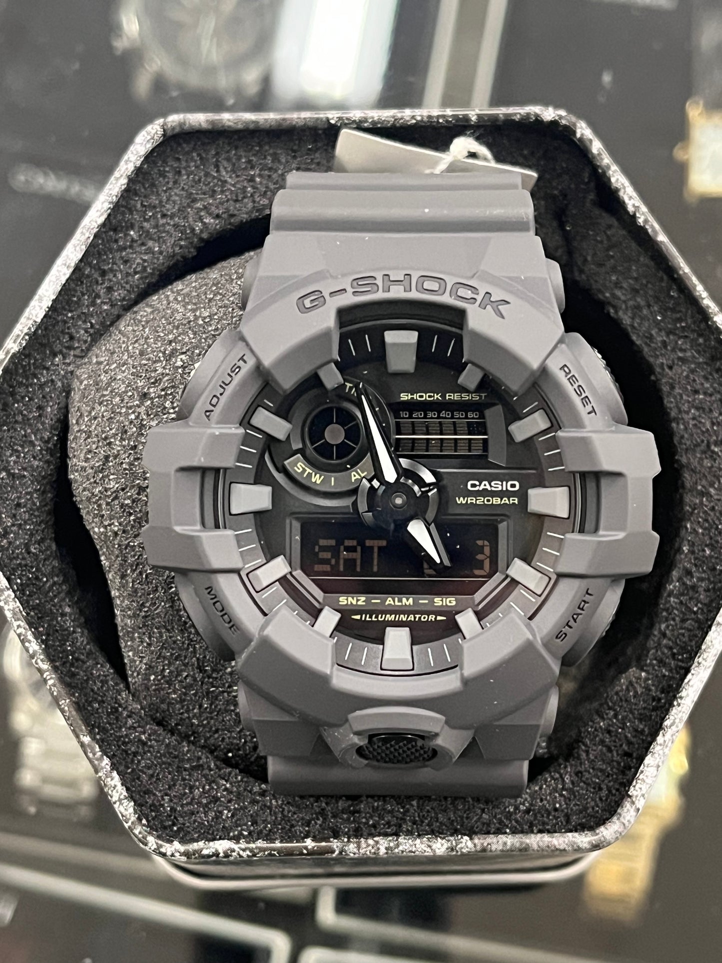 A13) G-Shock GA-700UC