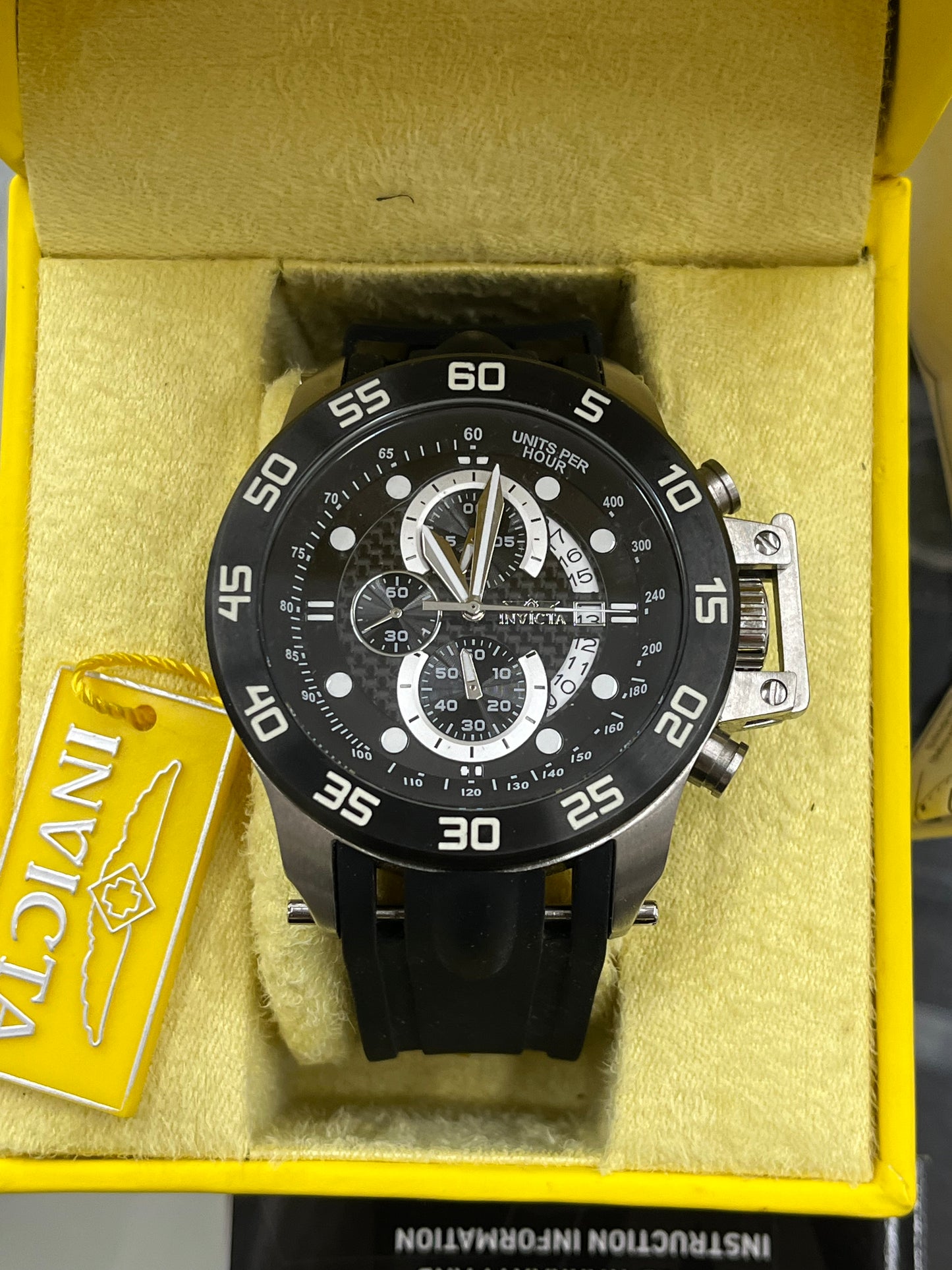 I12) Invicta Men's I-Force Analog Display Japanese Quartz Black Watch