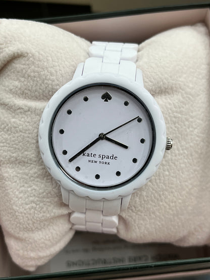 Ks2) kate spade new york morningside three-hand white silicone watch