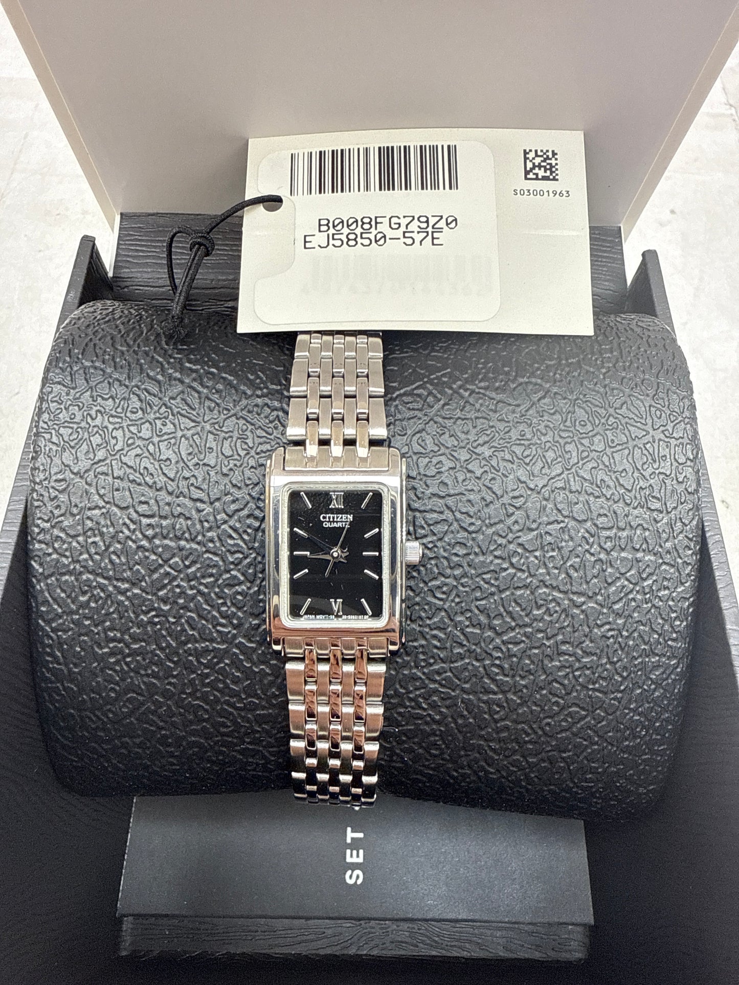 C107) CITIZEN LADIES STAINLESS STEEL SILVER TONE QUARTZ BLACK DIAL WATCH EJ5850-57E