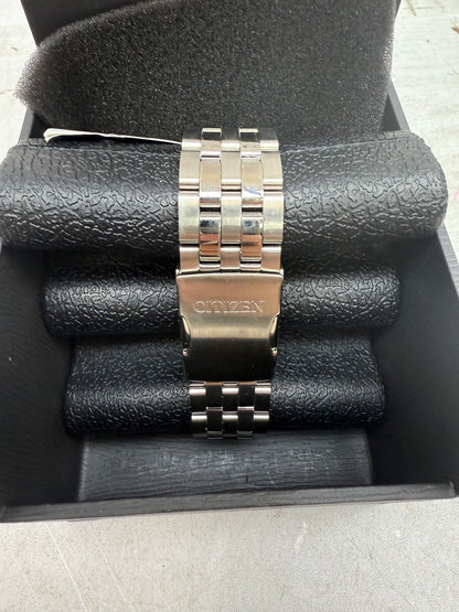C108) Citizen Eco Drive Black Dial Stainless Steel Men's Watch
Item No. AT9010-52E