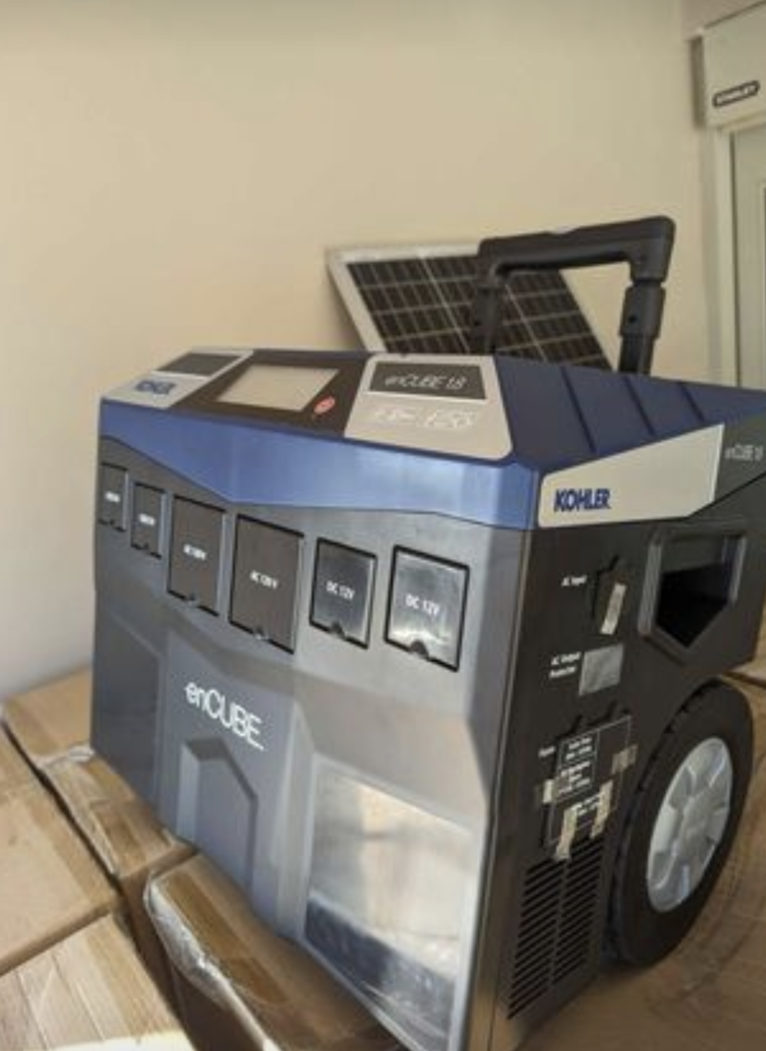 Kohler enCube 1440 Watt Portable Solar Generator