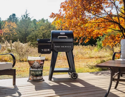 Pit Boss Pro 600-Sq in Black Pellet Grill