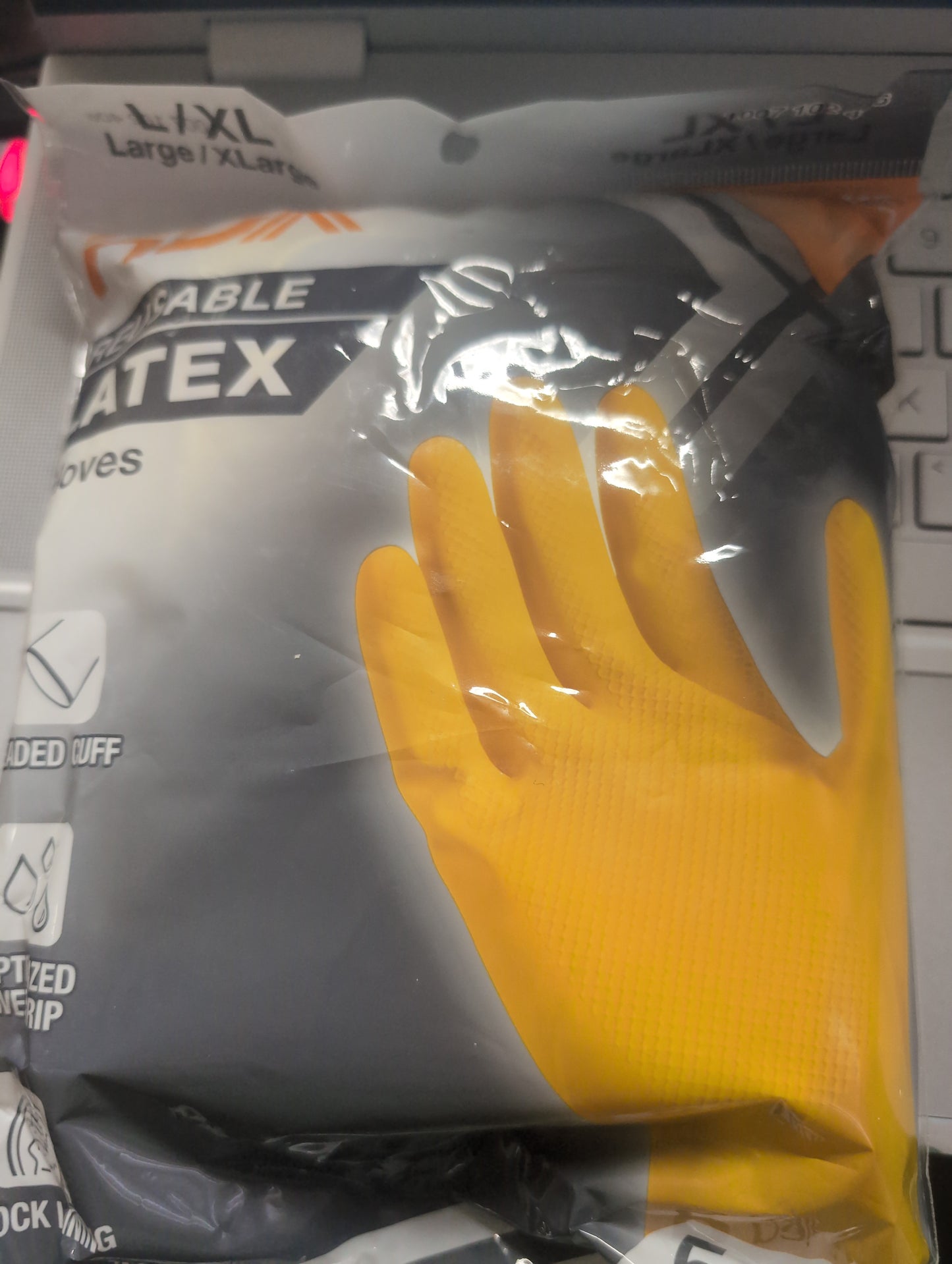 5 pack HDX Reusable Latex Gloves L/XL